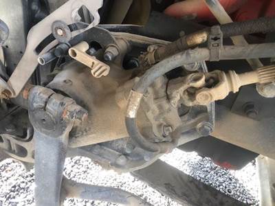 TRW/ROSS Steering Gear / Rack for a 2013 Peterbilt 386