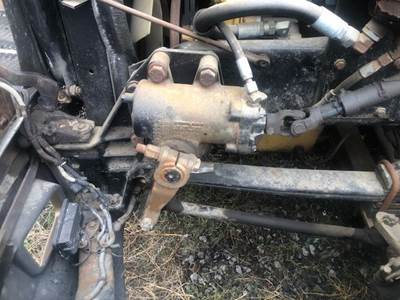 TRW/ROSS RGT66001R Steering Gear / Rack for a 1995 Kenworth T600