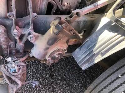 TRW/ROSS THP60004A Steering Gear / Rack for a 2014 Volvo VNL