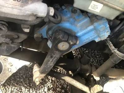 TRW/ROSS Steering Gear / Rack for a 2015 Freightliner Cascadia 125