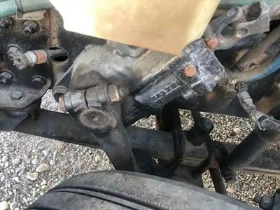 TRW/ROSS Steering Gear / Rack for a 2015 Freightliner Cascadia 125