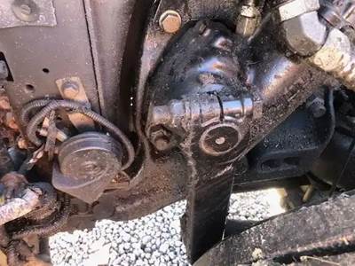 TRW/ROSS THP60006 Steering Gear / Rack for a 2015 Western Star 4900EX