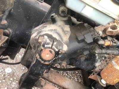 TRW/ROSS Steering Gear / Rack for a 2005 Freightliner M2 106