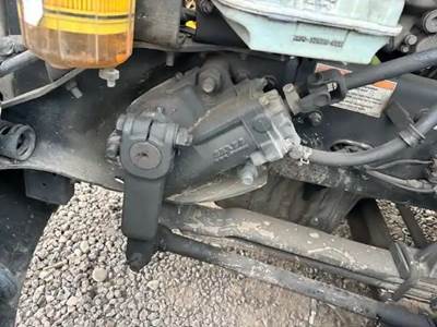 TRW/ROSS Steering Gear / Rack for a 2020 Freightliner Cascadia 126