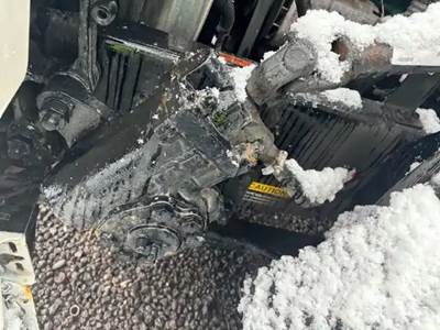 TRW/ROSS Steering Gear / Rack for a 2015 Volvo VNL