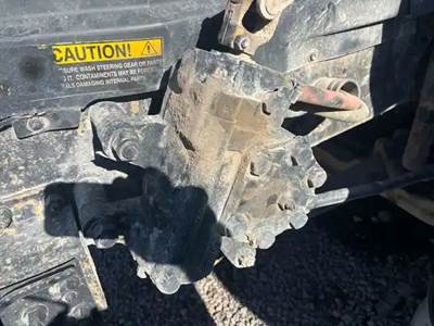 TRW/ROSS Steering Gear / Rack for a 2000 Volvo VNL