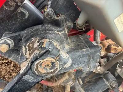 TRW/ROSS Steering Gear / Rack for a 2011 Freightliner M2 106