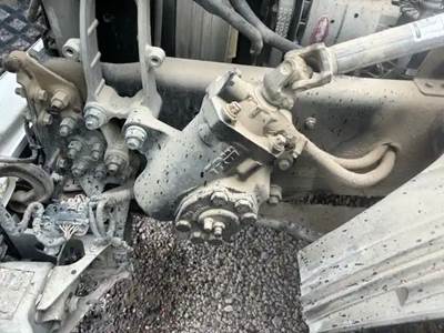 TRW/ROSS Steering Gear / Rack for a 2015 Volvo VNL