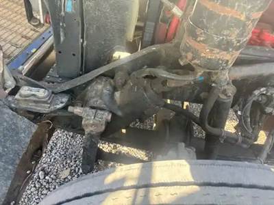 TRW/ROSS Steering Gear / Rack for a 2006 Kenworth W900