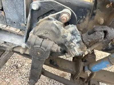 TRW/ROSS Steering Gear / Rack for a 2007 Peterbilt 379