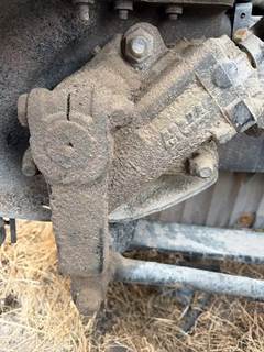 TRW/ROSS Steering Gear / Rack for a 2020 Freightliner Cascadia 116 Day Cab