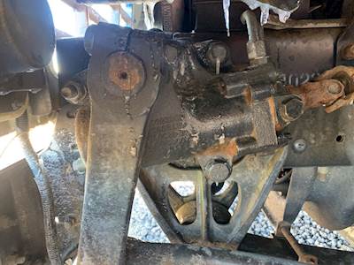 TRW/ROSS TAS 55 015A Steering Gear / Rack for a 2004 Blue Bird BB Conventional