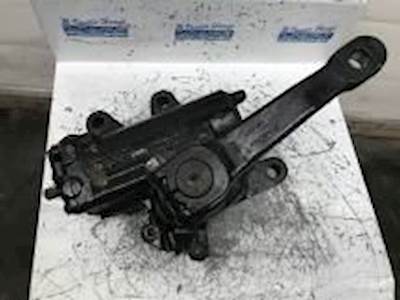 TRW/ROSS Steering Gear / Rack for a 2011 Freightliner Cascadia 125