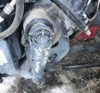 TRW/ROSS Steering Gear / Rack for a 2019 International LT625