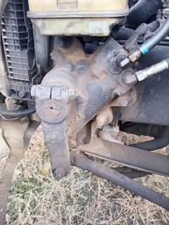 TRW/ROSS TAS Steering Gear / Rack for a 2004 Freightliner M2 106 Heavy Duty