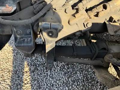 TRW/ROSS TAS55001A Steering Gear / Rack for a 2000 International 4700