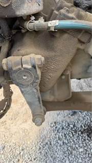 TRW/ROSS TAS65 Steering Gear / Rack for a 1999 Freightliner Century Class C120