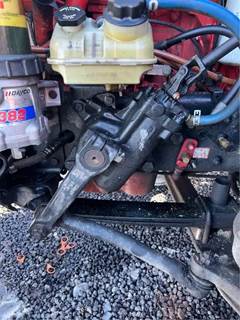 TRW/ROSS THP60 Steering Gear / Rack for a 2016 Freightliner Cascadia 125