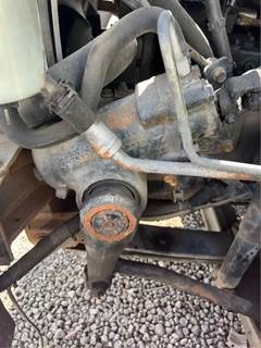 TRW/ROSS THP60 Steering Gear / Rack for a 2011 International DuraStar 4400