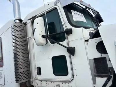 Kenworth T800 Sun Visor