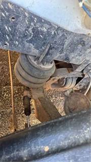 Hendrickson Tag / Pusher Axle for a 2006 Peterbilt 379