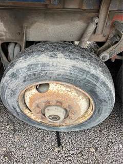 Used 12K Steerable Lift Axle 10 Hole Budd Round Tube Dipped Axle