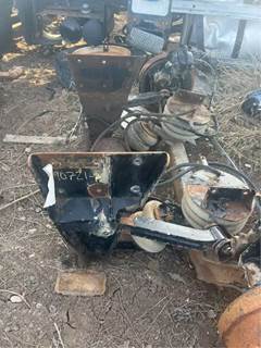 Watson & Chalin Tag / Pusher Axle for a 2014 Kenworth W900