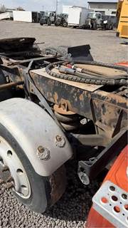 Watson & Chalin Tag / Pusher Axle for a 2012 Kenworth W900