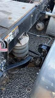 Watson & Chalin Tag / Pusher Axle for a 2022 Kenworth T880