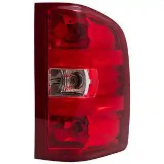 Chevrolet Silverado Classic Tail Light