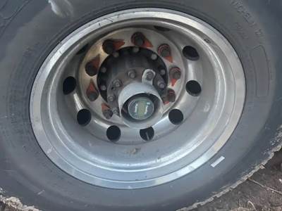 Gillig Low Floor Bus Tire & Rim