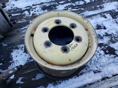 New Holland Stacker Steer Wheel, 6 Hole Budd