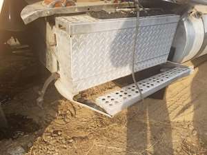 Freightliner FLD120 Tool Box