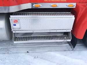 International 9400i Tool Box