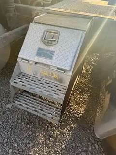 International LoneStar Tool Box