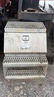 Kenworth T800 Tool Box