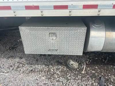 Kenworth T880 Tool Box