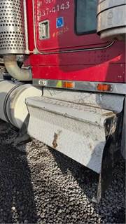 Kenworth W900 Tool Box