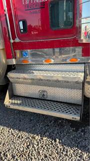 Kenworth W900 Tool Box