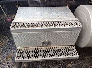 Mack RW Tool Box