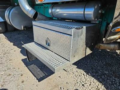 1995 Peterbilt 379 Tool Box For Sale | Ucon, ID | 60425-15 ...