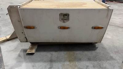 Peterbilt 385 Tool Box