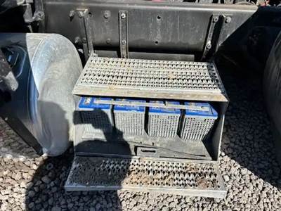 Peterbilt 389 Tool Box