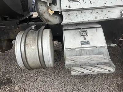 Western Star 5900 Tool Box