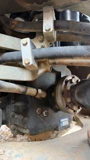 2008 Liebherr L550 Transfer Case Assy.  2 3-11