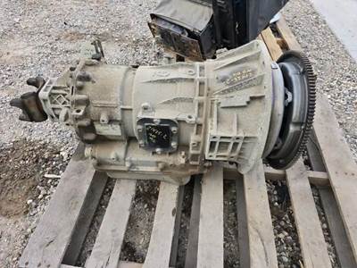 Allison 2100 HS Transmission for a 2014 Freightliner M2 106