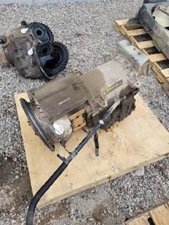 Allison 3000RDS-P Transmission for a 2013 Peterbilt 337