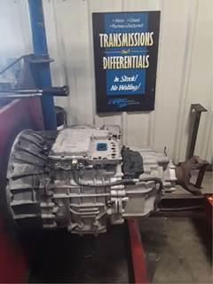 Eaton-Fuller EEO-16F112C Transmission for a 2023 Peterbilt 579