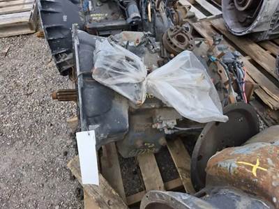 Eaton-Fuller FAO-16810C Transmission for a 2016 Kenworth T680