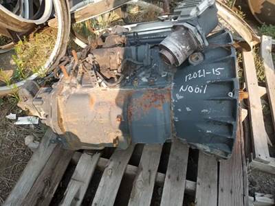 Eaton-Fuller FAO16810S-EP3 Transmission for a 2016 Kenworth T680